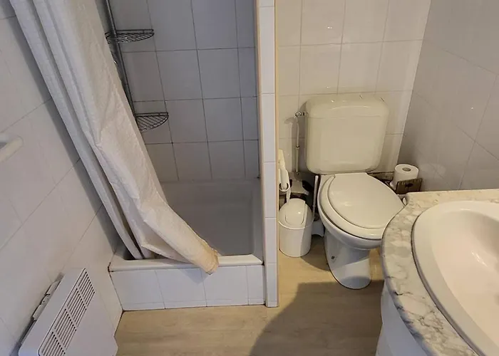 En Duplex Avec Piscine, Proche Et Piste Cyclable à - Fr-1-792-39 Appartamento Urrugne