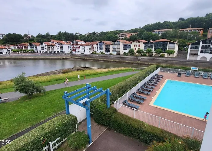 Appartamento En Duplex Avec Piscine, Proche Et Piste Cyclable à - Fr-1-792-39